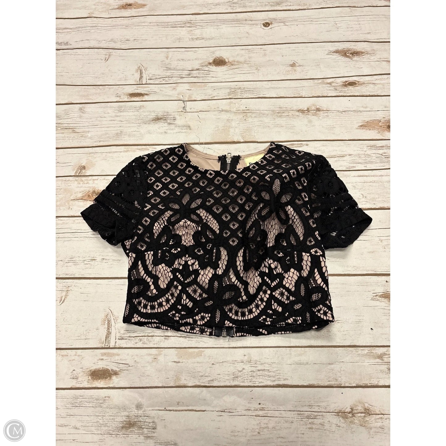 Top Short Sleeve By Cme In Black, Size: S