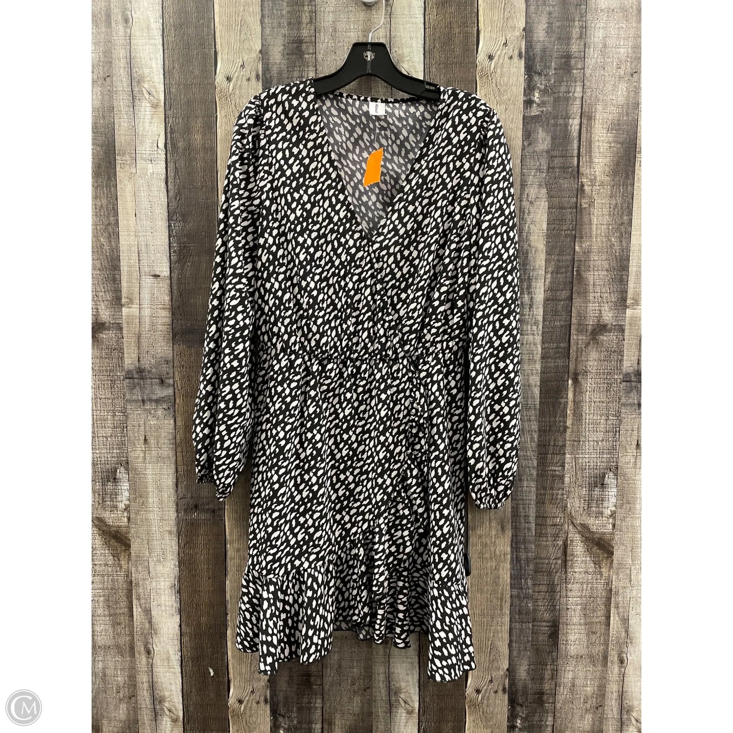 Dress Casual Short By Abound In Black, Size: M