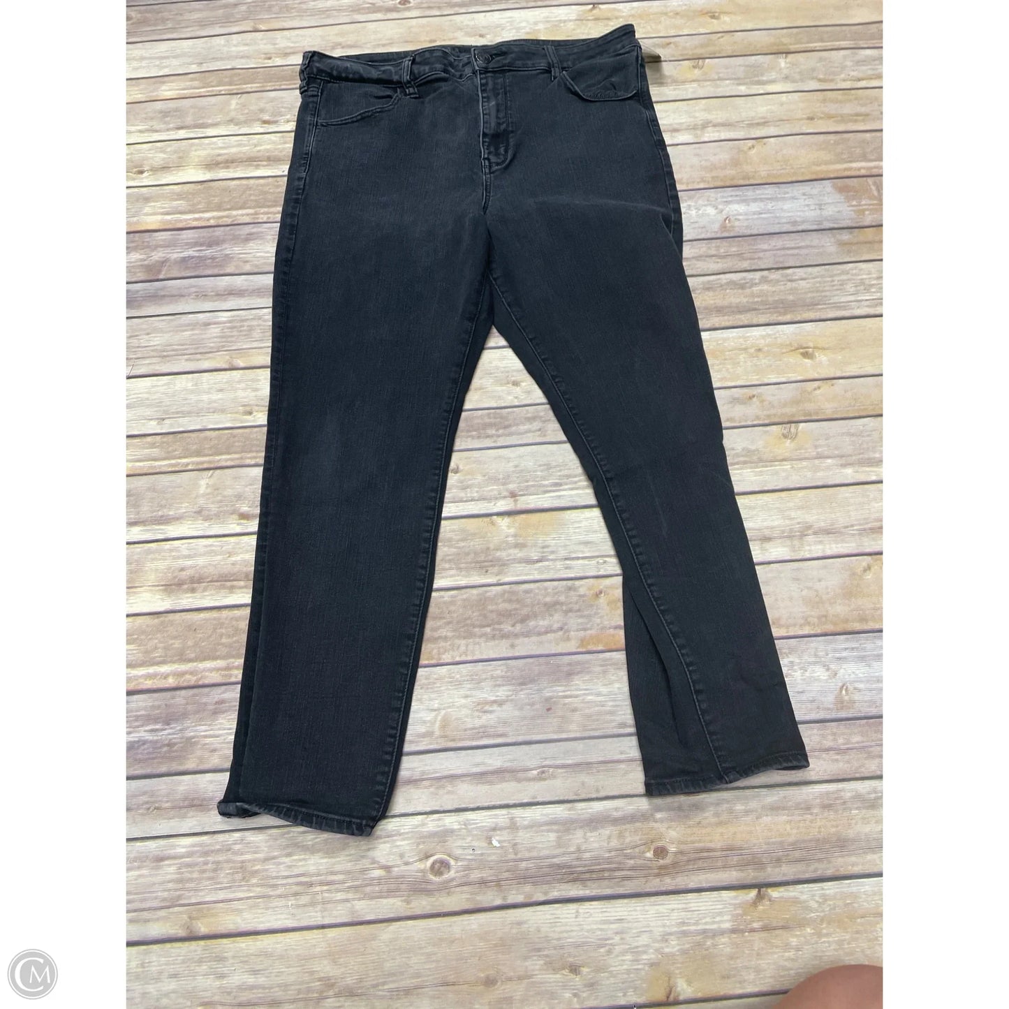 Jeans Straight By American Eagle In Black Denim, Size: 18