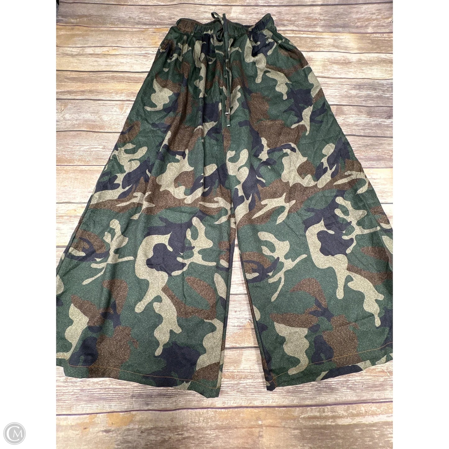 Pants Wide Leg By Cme In Camouflage Print, Size: M