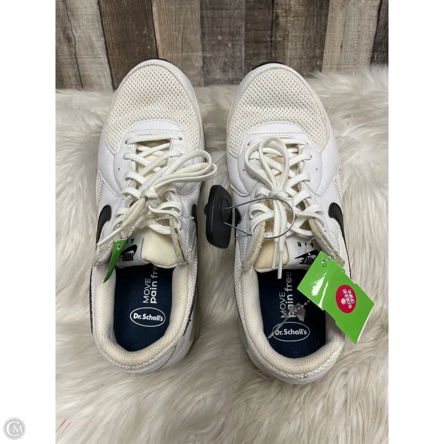 Shoes Athletic By Nike In White, Size: 9