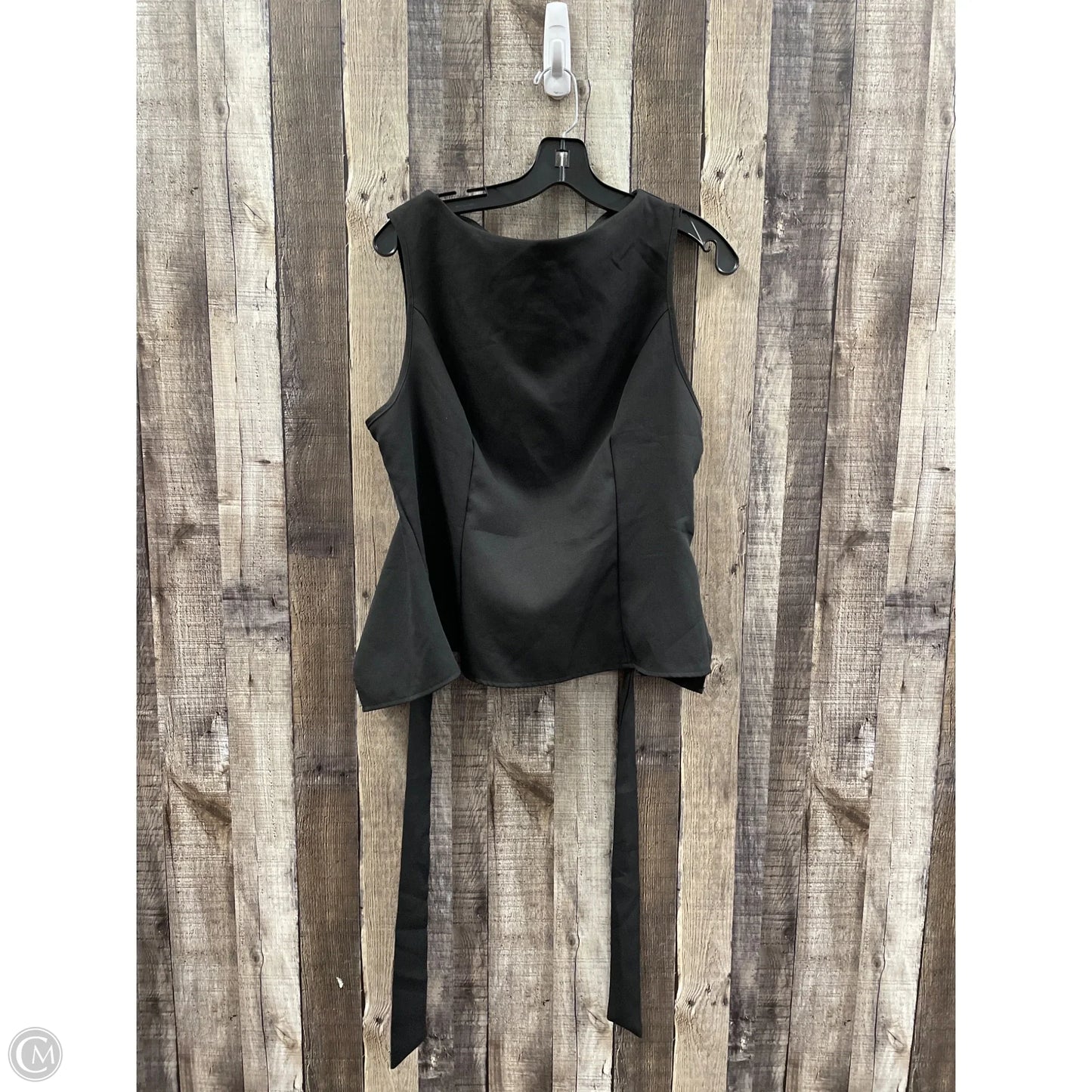 Top Sleeveless By Shein In Black, Size: L
