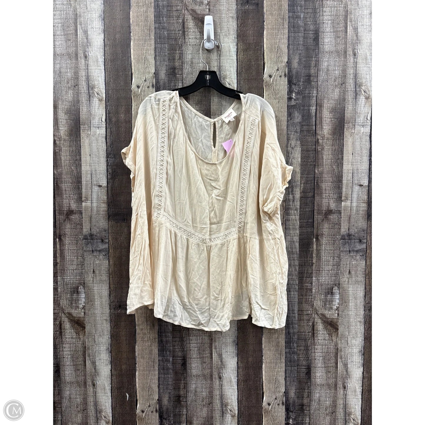 Top Short Sleeve By Hayden La In Cream, Size: 2x