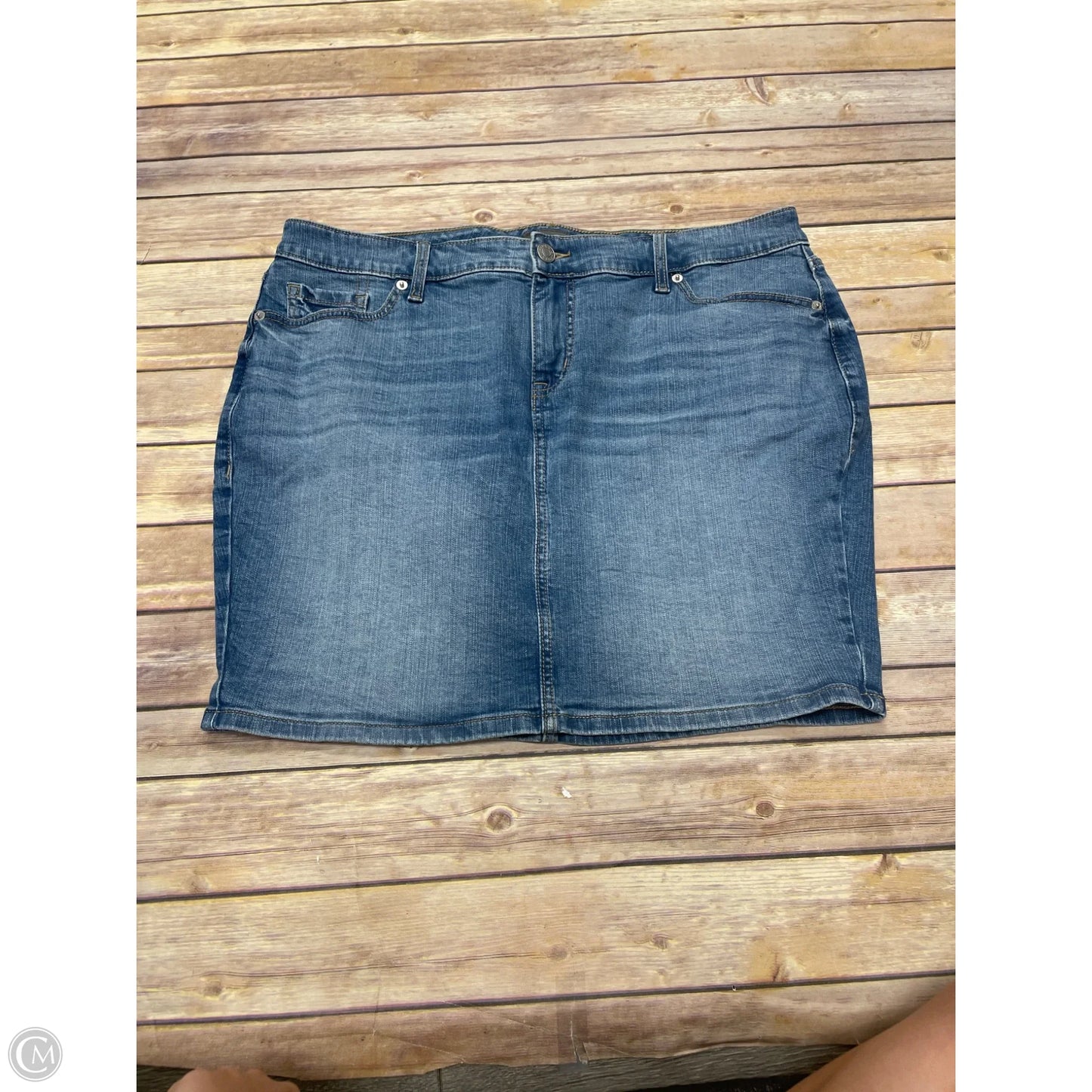 Skirt Mini & Short By Torrid In Blue, Size: 16