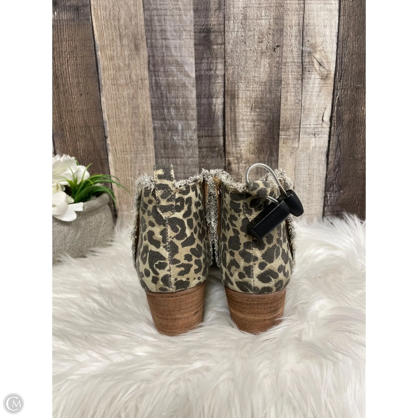 Boots Ankle Heels By Very J In Animal Print, Size: 9