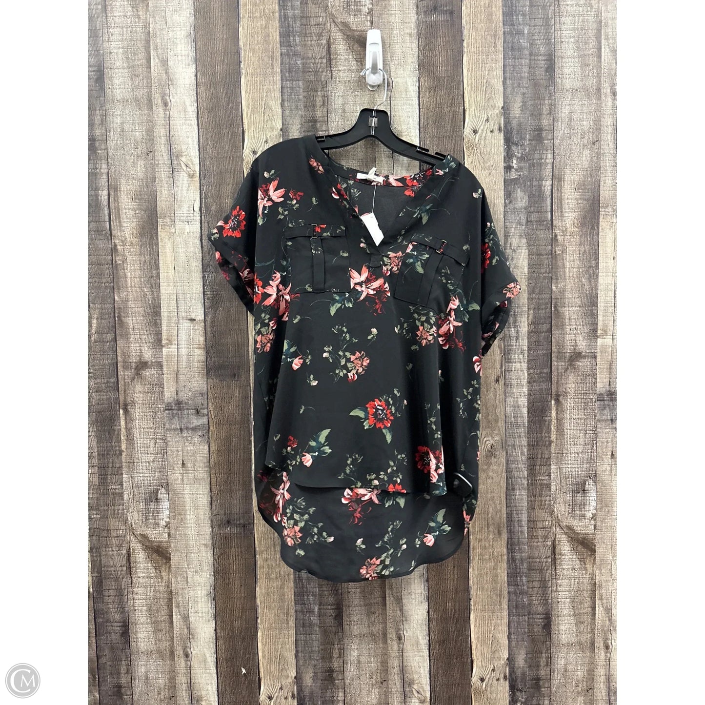 Top Short Sleeve By Maurices In Multi-colored, Size: L