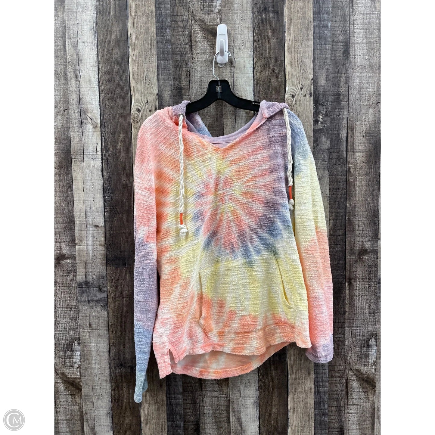 Top Long Sleeve By Cme In Multi-colored, Size: M