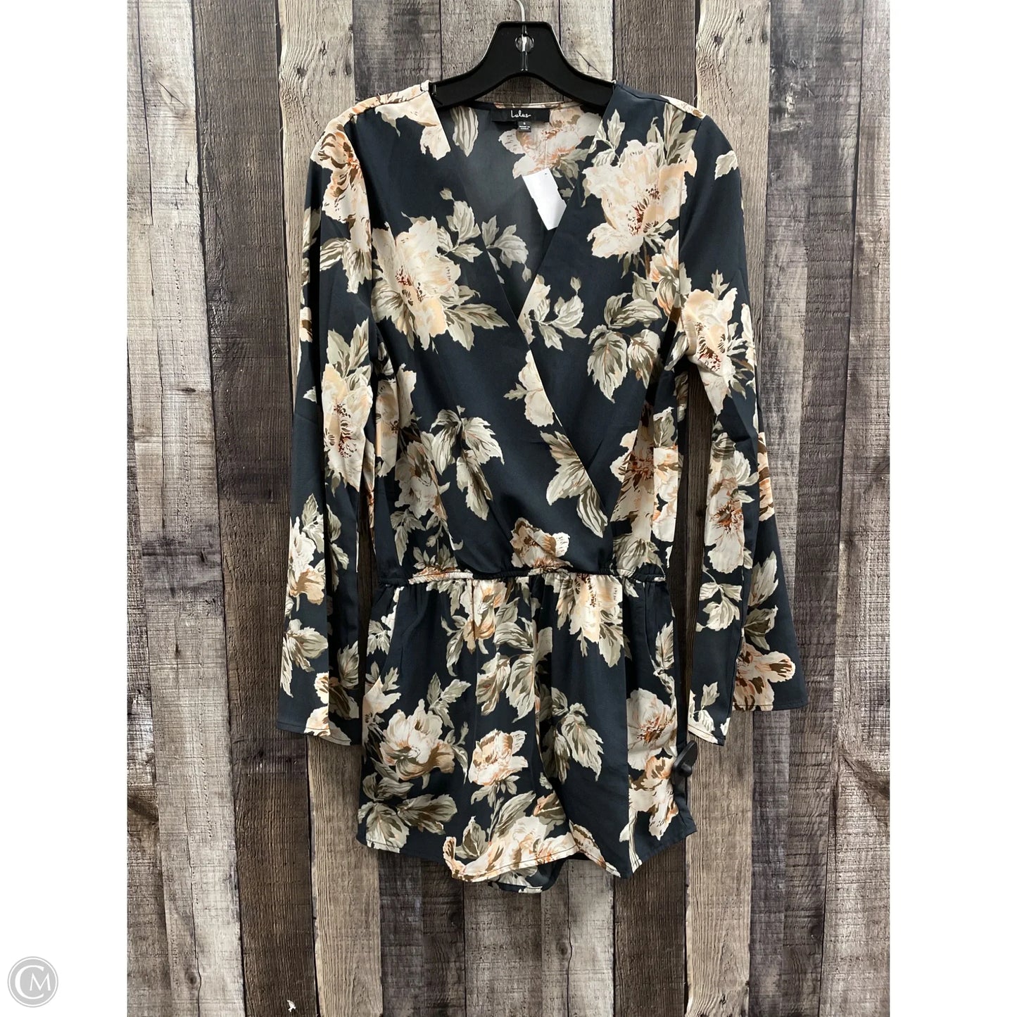 Dress Casual Short By Lulus In Multi-colored, Size: S