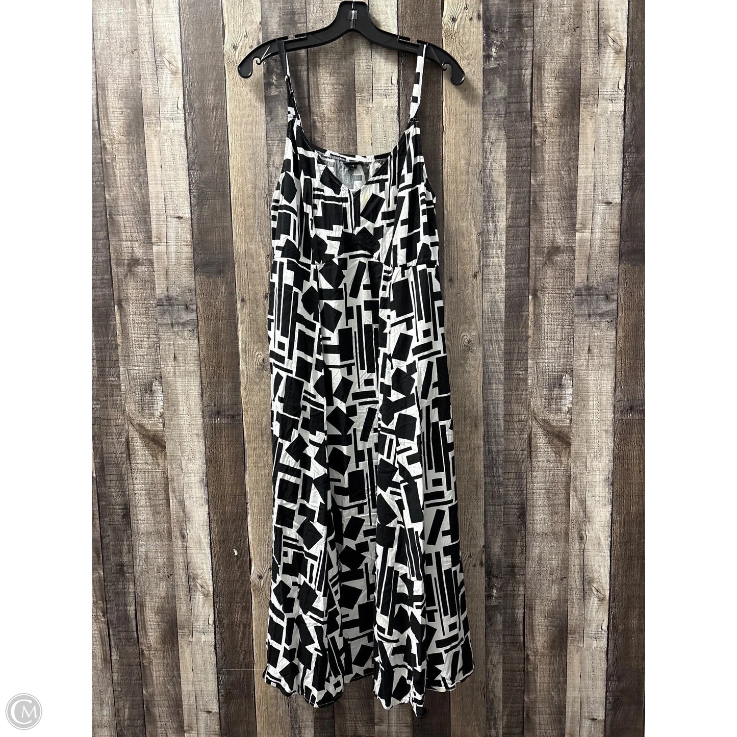 Dress Casual Short By Torrid In Black & White, Size: Xl