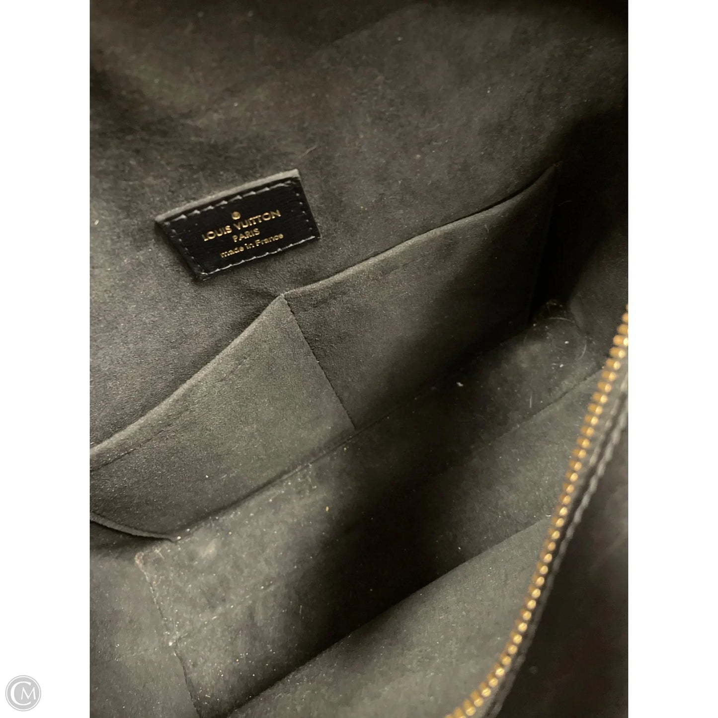 Handbag Luxury Designer By Louis Vuitton, Size: Medium