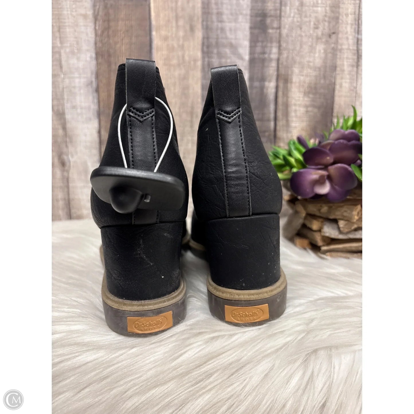 Boots Ankle Flats By Dr Scholls In Black, Size: 9