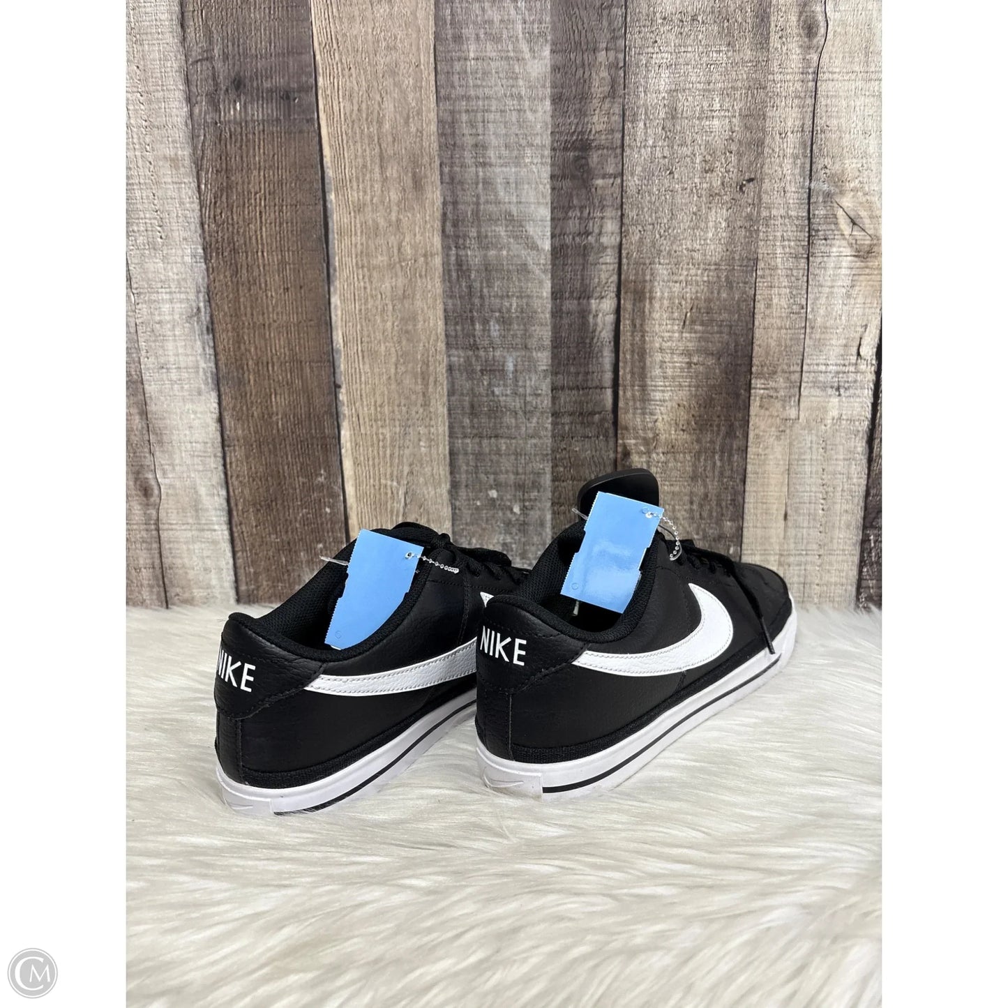 Shoes Athletic By Nike In Black & White, Size: 9.5