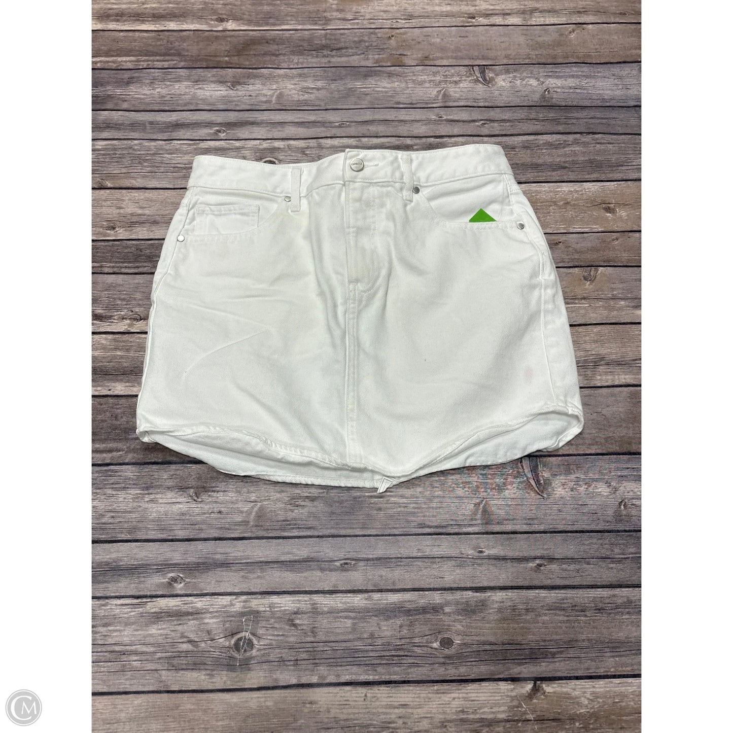 Skirt Mini & Short By Express In White, Size: 6