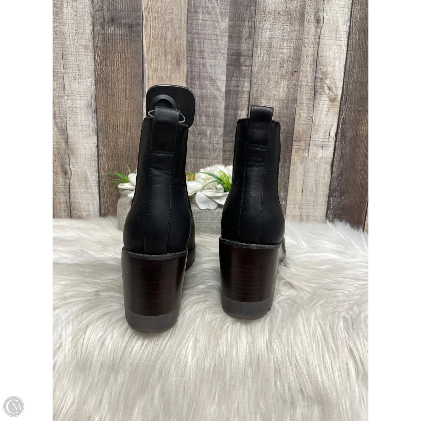 Boots Ankle Heels By Crown Vintage In Black, Size: 7.5