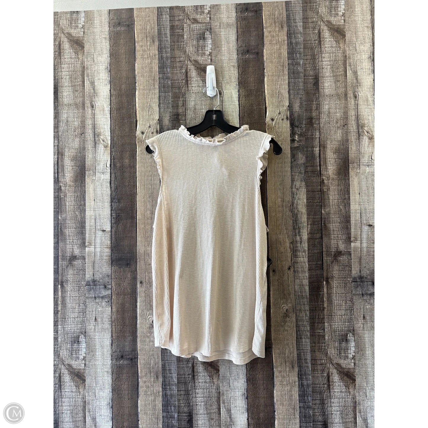Top Sleeveless By Maurices In Tan, Size: Xxl