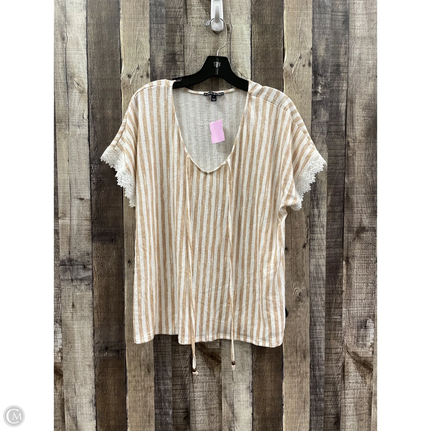 Top Short Sleeve By Cme In Tan & White, Size: L