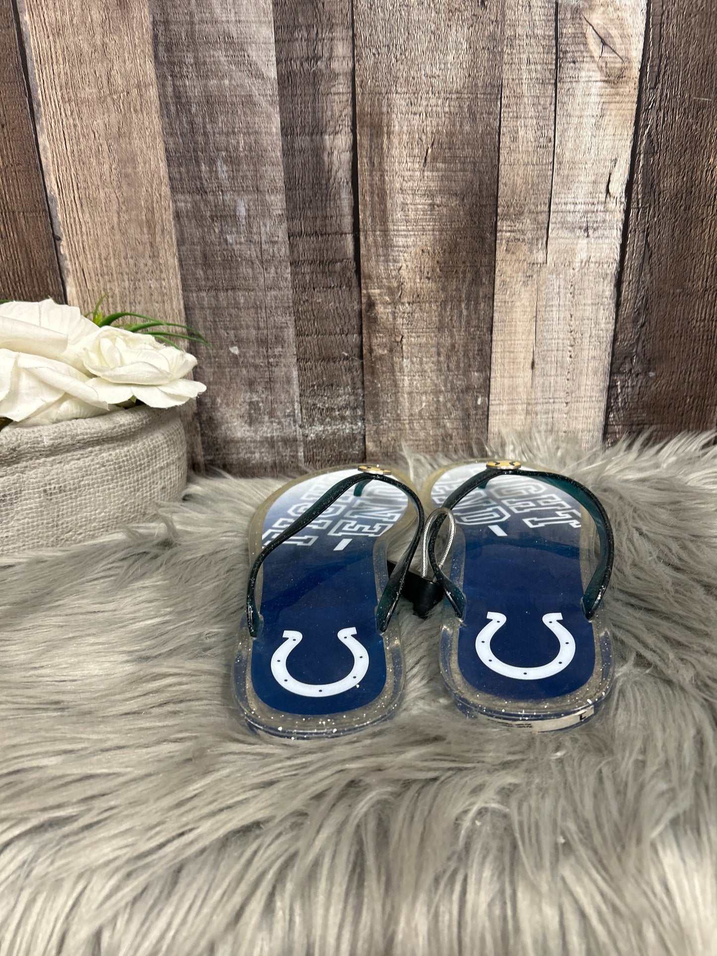 Blue Sandals Flip Flops Cmf, Size 9