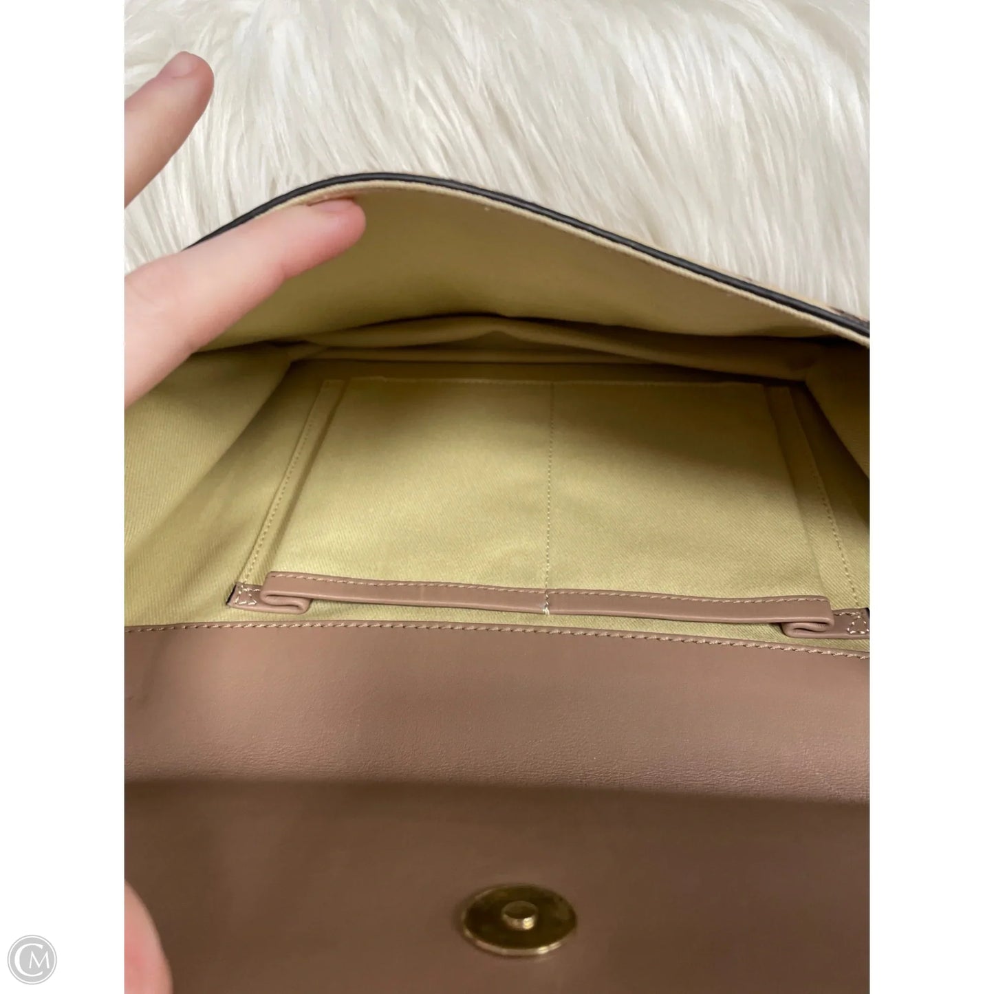 Handbag Luxury Designer By Valentino-garavani, Size: Medium