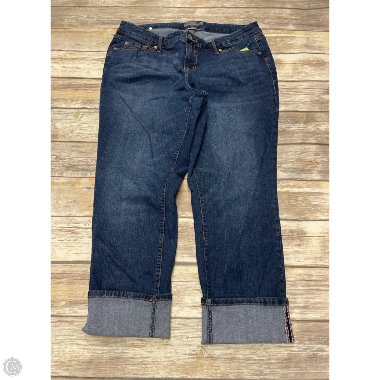 Jeans Cropped By Torrid In Blue Denim, Size: 16