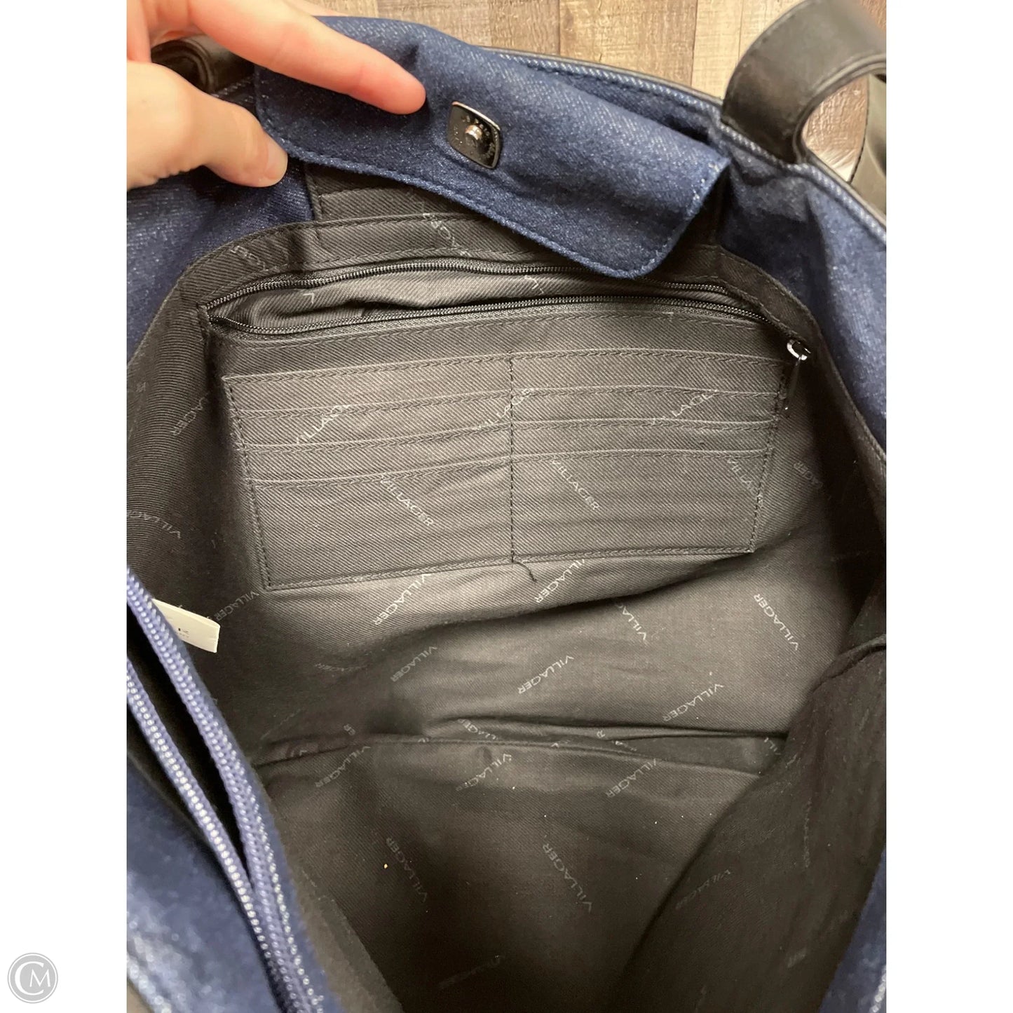 Tote By Villager By Liz Claiborne, Size: Medium