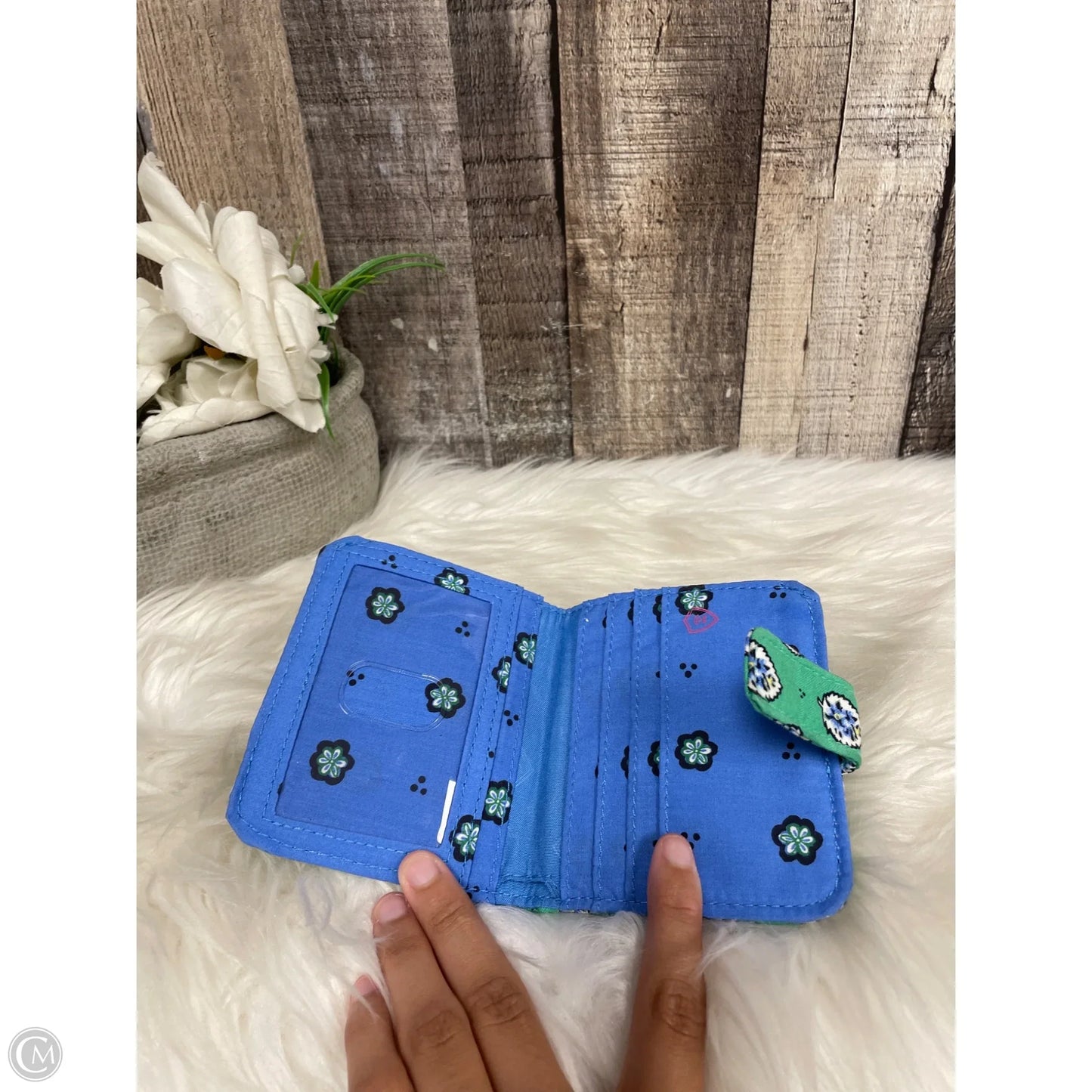 Wallet By Vera Bradley, Size: Small