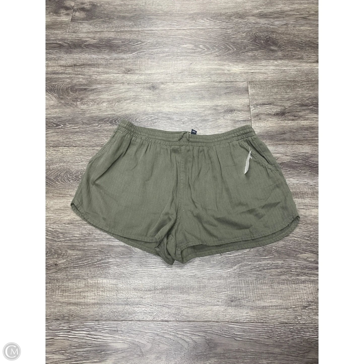 Shorts By Universal Thread In Green, Size: L