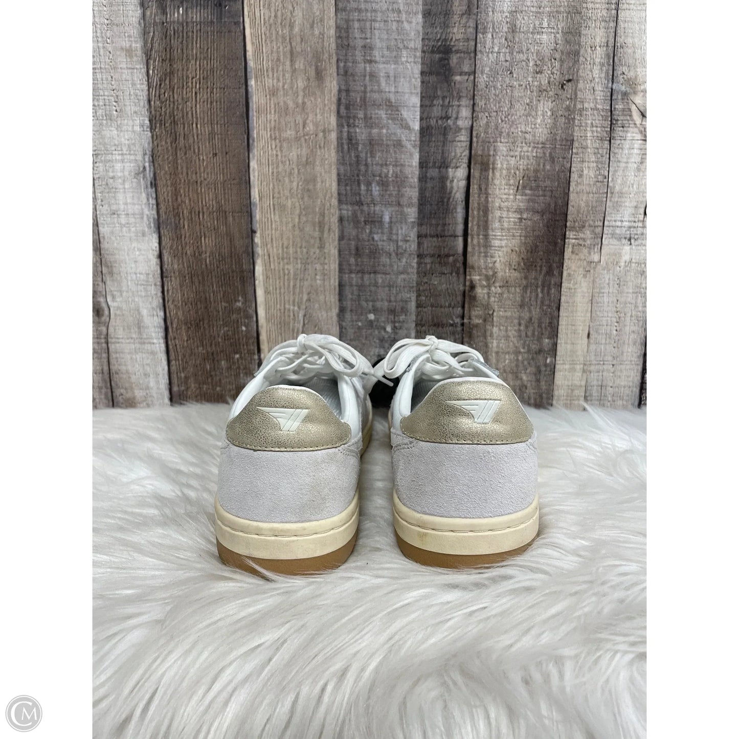 Shoes Sneakers By Gola In White, Size: 9