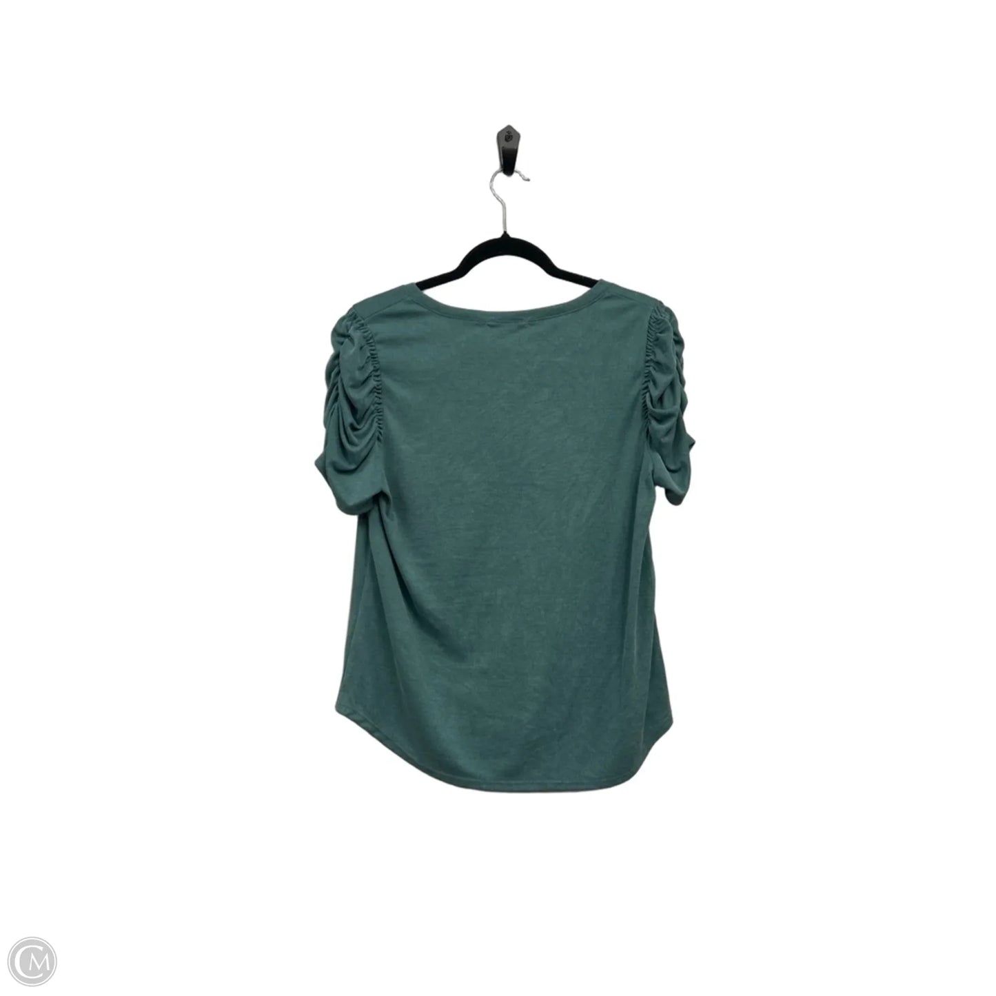 Top Short Sleeve By Green Envelope In Green