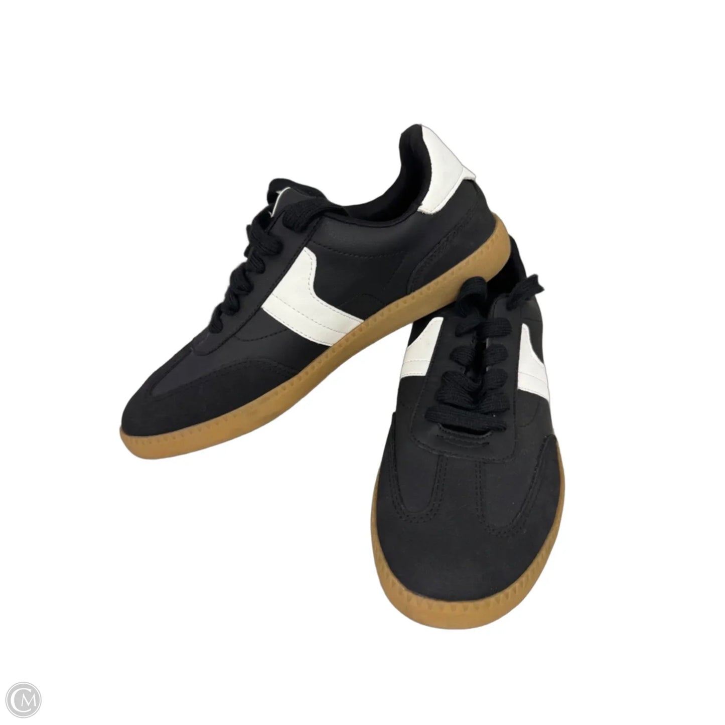 Shoes Sneakers By Cme In Black & White, Size: 6