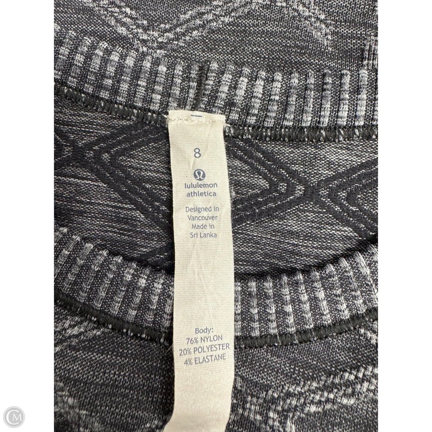 Athletic Top Long Sleeve Crewneck By Lululemon In Grey & White, Size: 8
