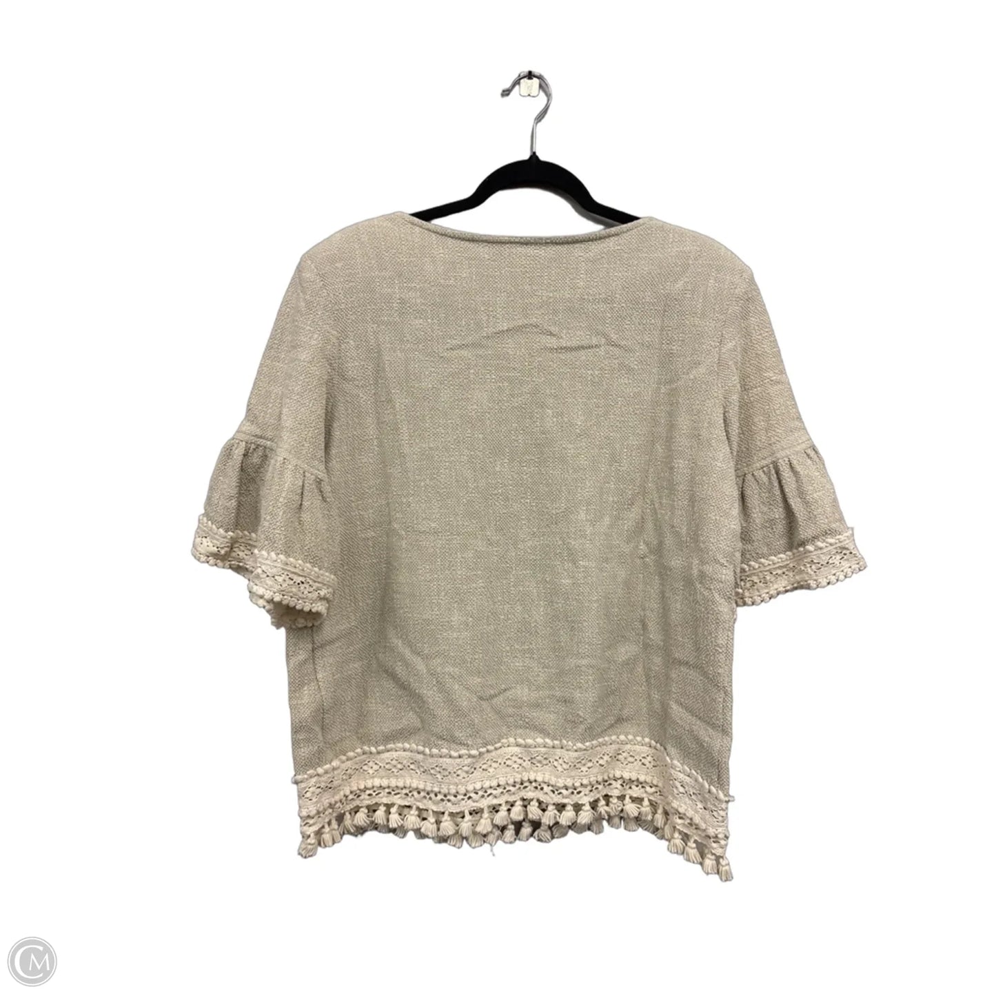 Blouse Short Sleeve By Clothes Mentor In Beige, Size: Xl