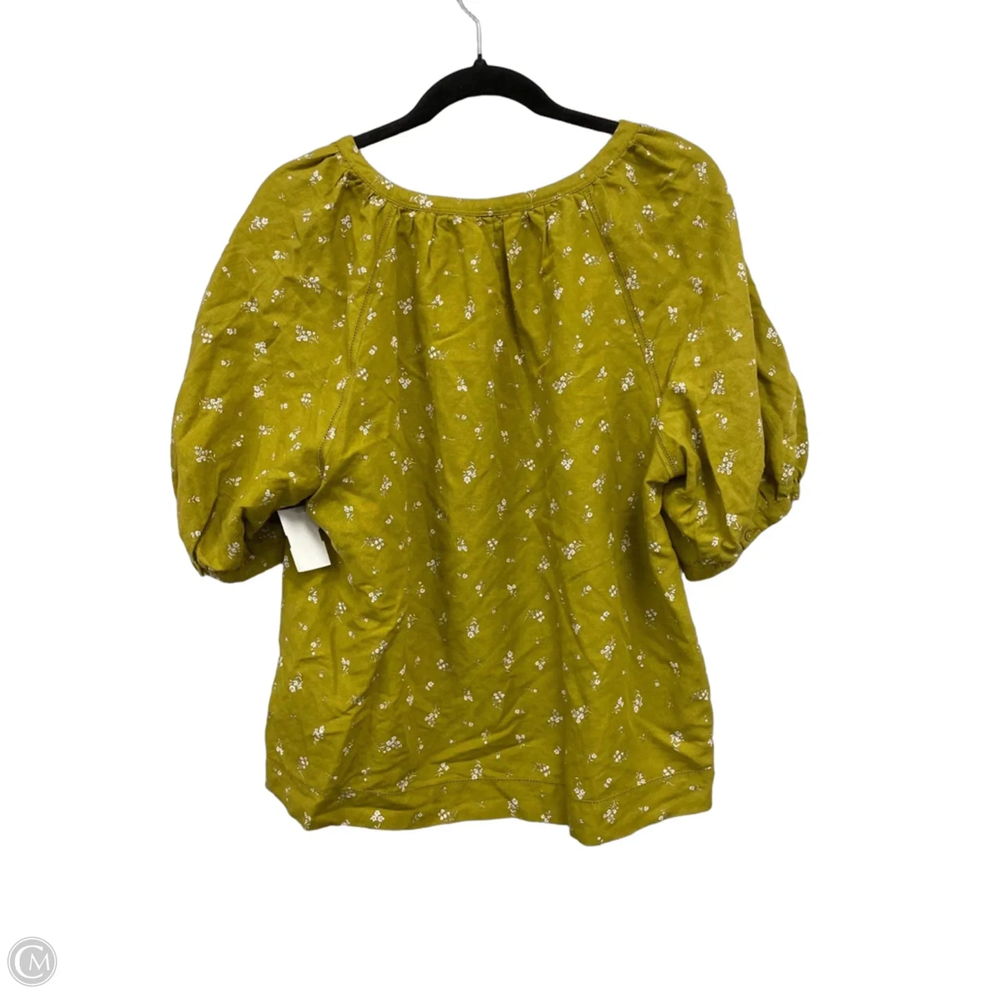 Top Short Sleeve By Uniqlo In Green & White, Size: L
