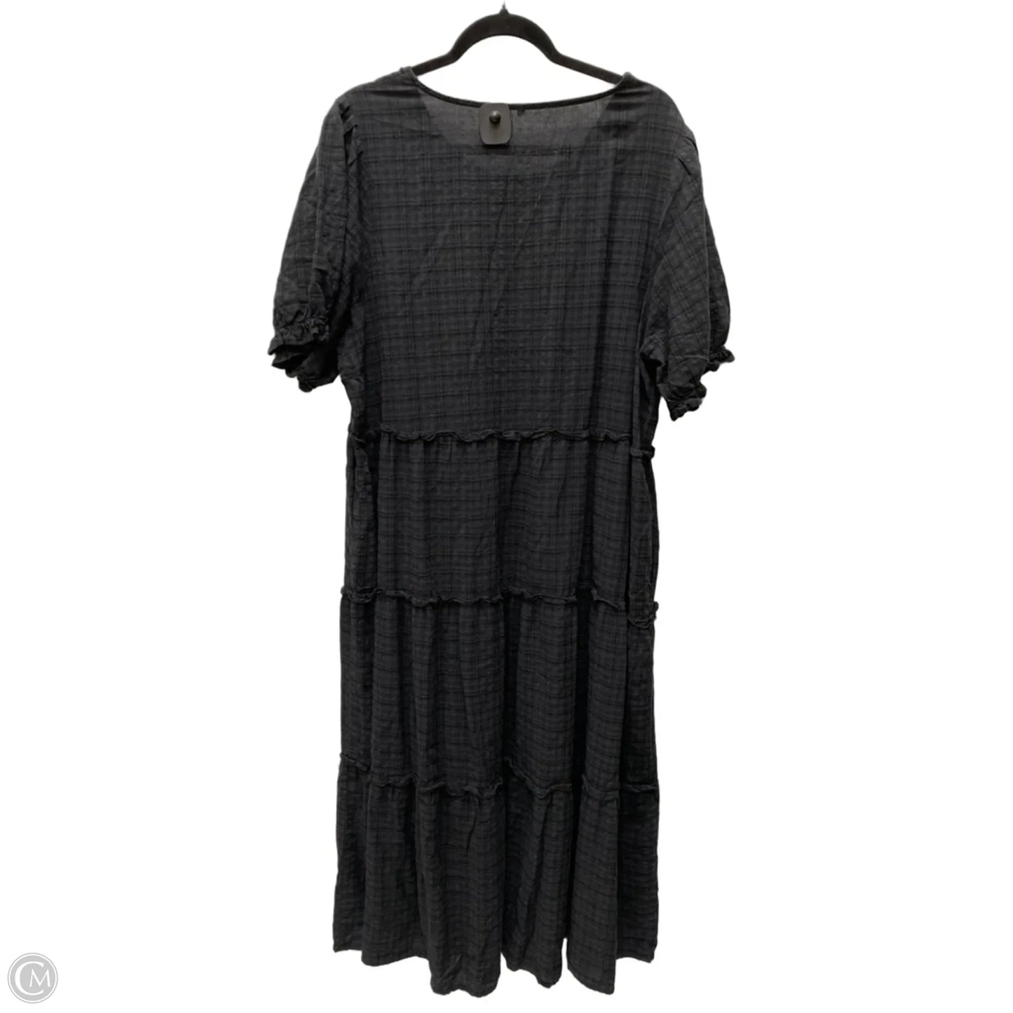 Dress Casual Midi By Clothes Mentor In Black & Grey, Size: 3x