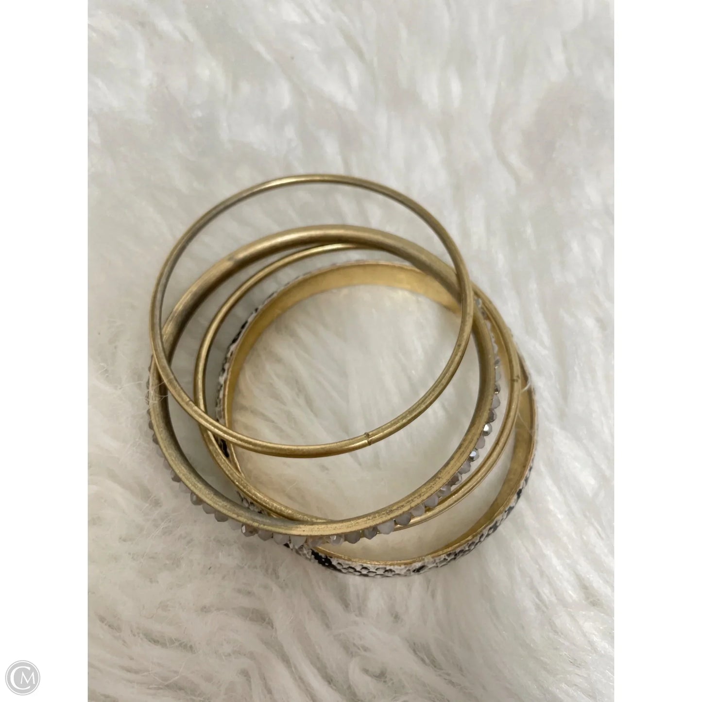 Bracelet Bangle By Clothes Mentor, Size: 04 Piece Set