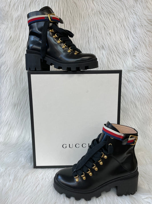 Boots Luxury Designer By Gucci  Size: 8.5