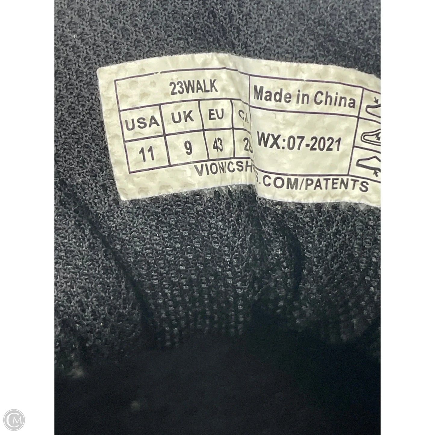 Shoes Sneakers By Vionic In Black, Size: 11