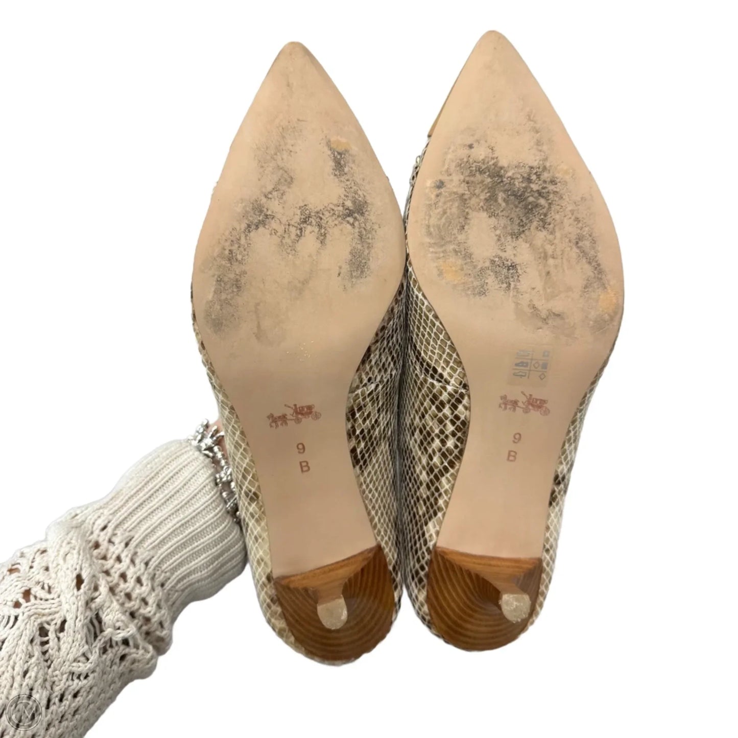 Shoes Designer By Coach In Tan, Size: 9