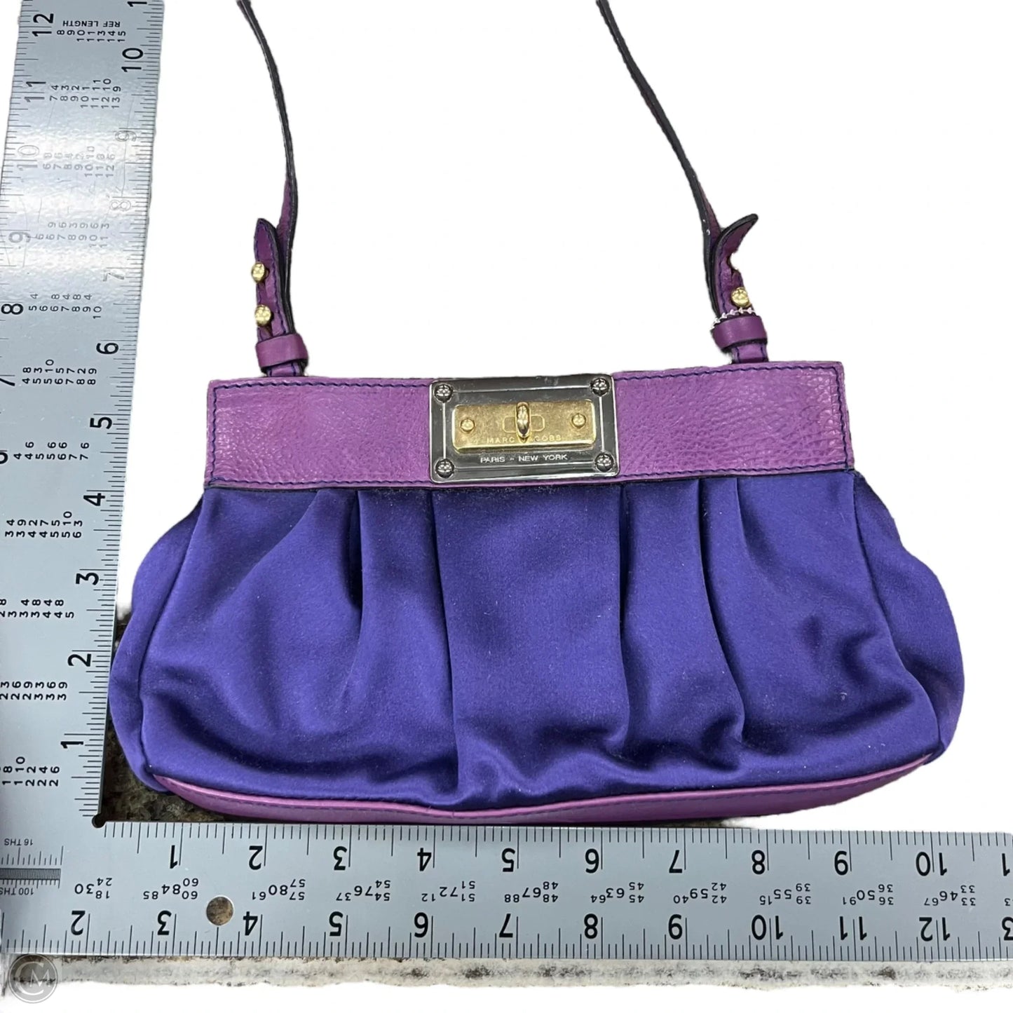 Crossbody Luxury Designer By Marc Jacobs, Size: Small