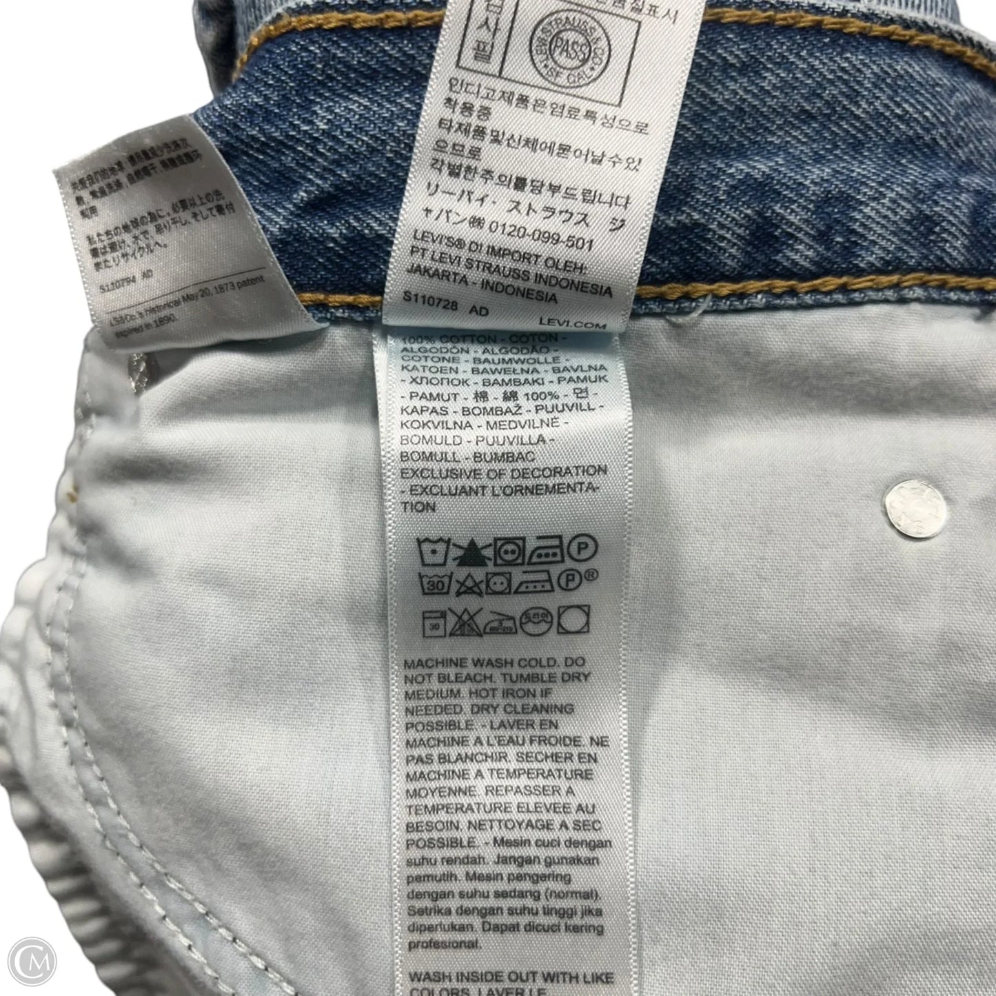 Shorts By Levis In Blue Denim, Size: 16