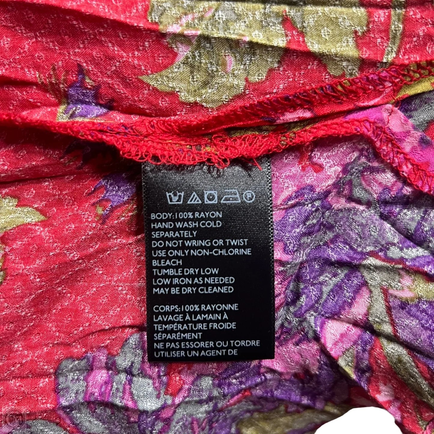 Top Long Sleeve By Urban Outfitters In Purple & Red, Size: M