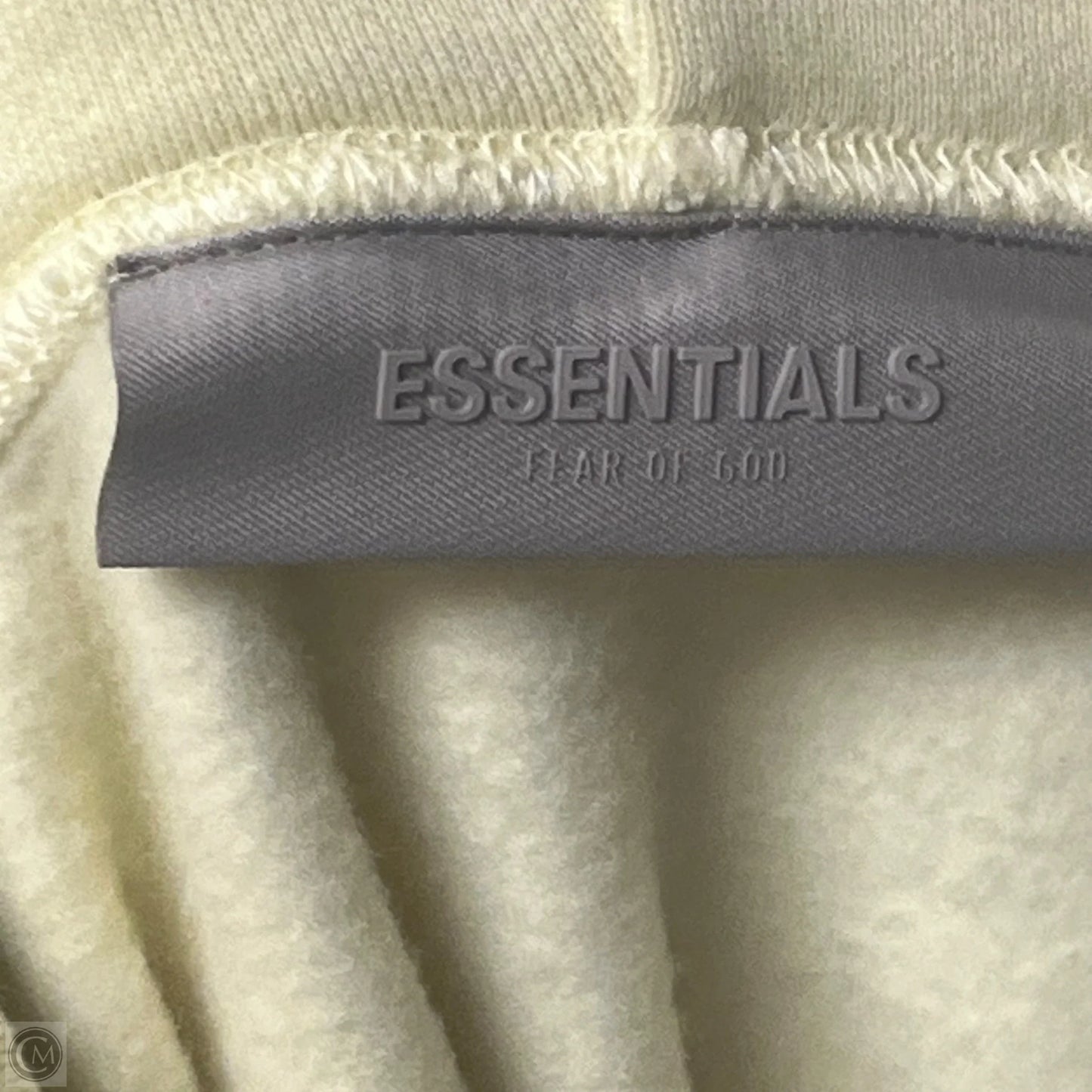 Sweatshirt Collar By Essentials In Yellow, Size: 1x
