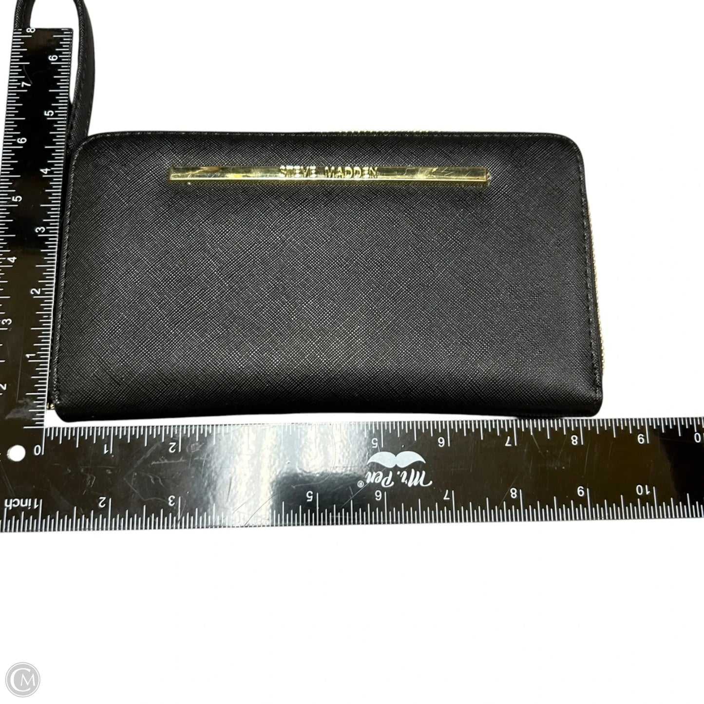 Wristlet By Steve Madden, Size: Medium