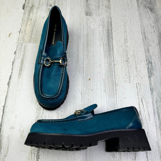 Shoes Flats Loafer Oxford By Cmc  Size: 9