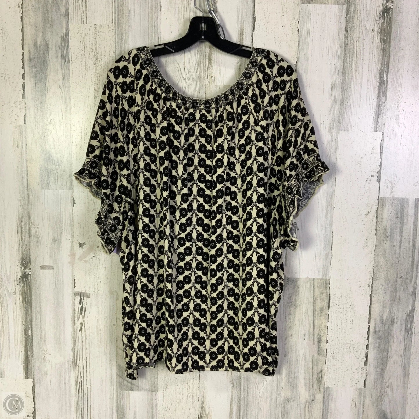Top Short Sleeve By Max Studio In Black & Tan, Size: 3x
