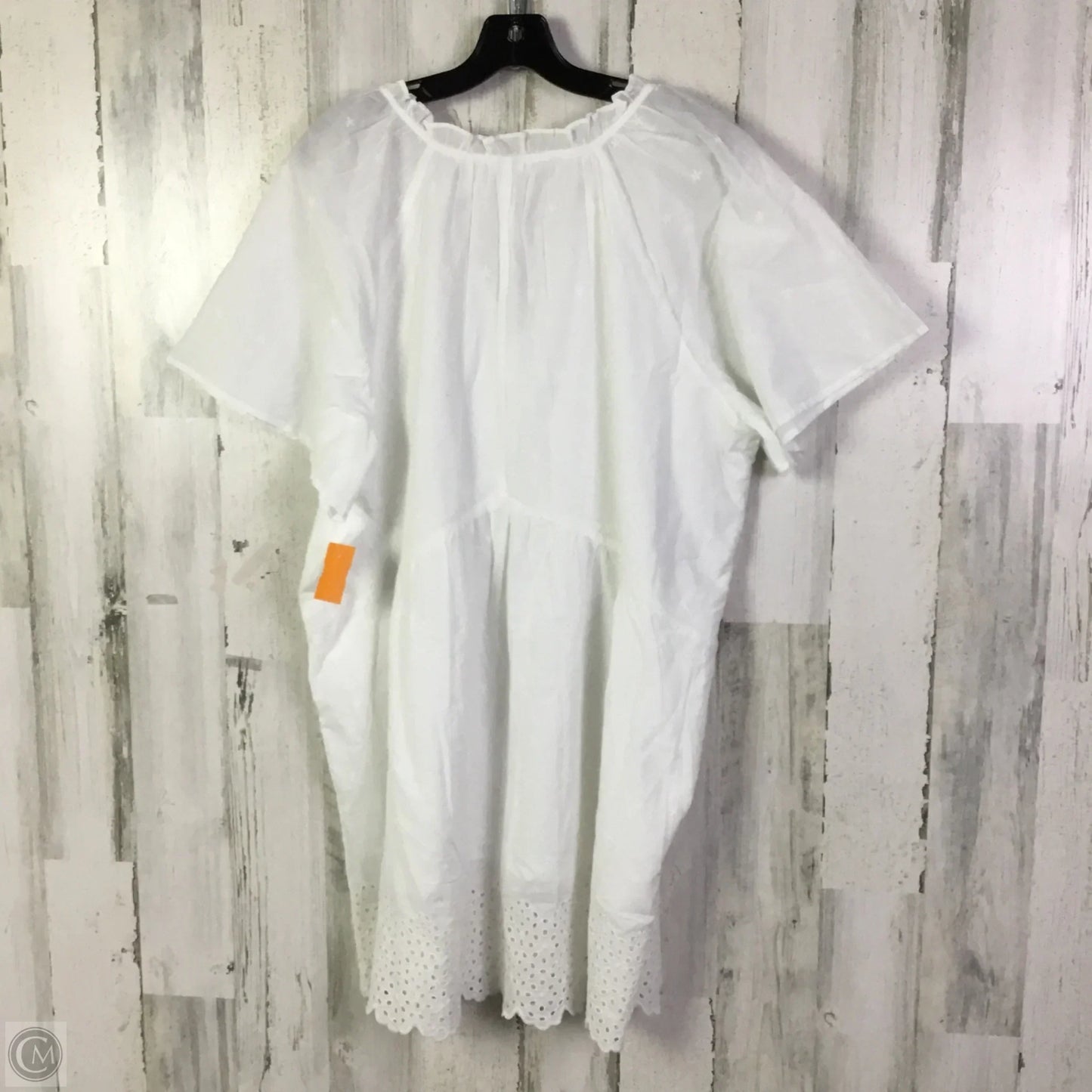 Dress Casual Short By Old Navy In White, Size: Xl