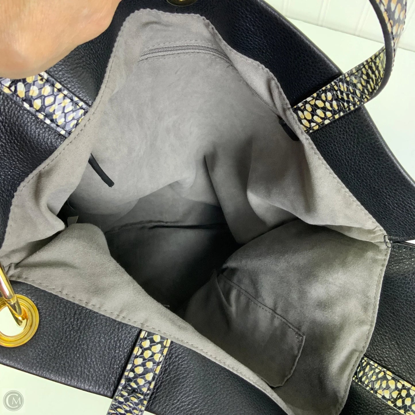 Handbag Leather By Vince Camuto, Size: Large