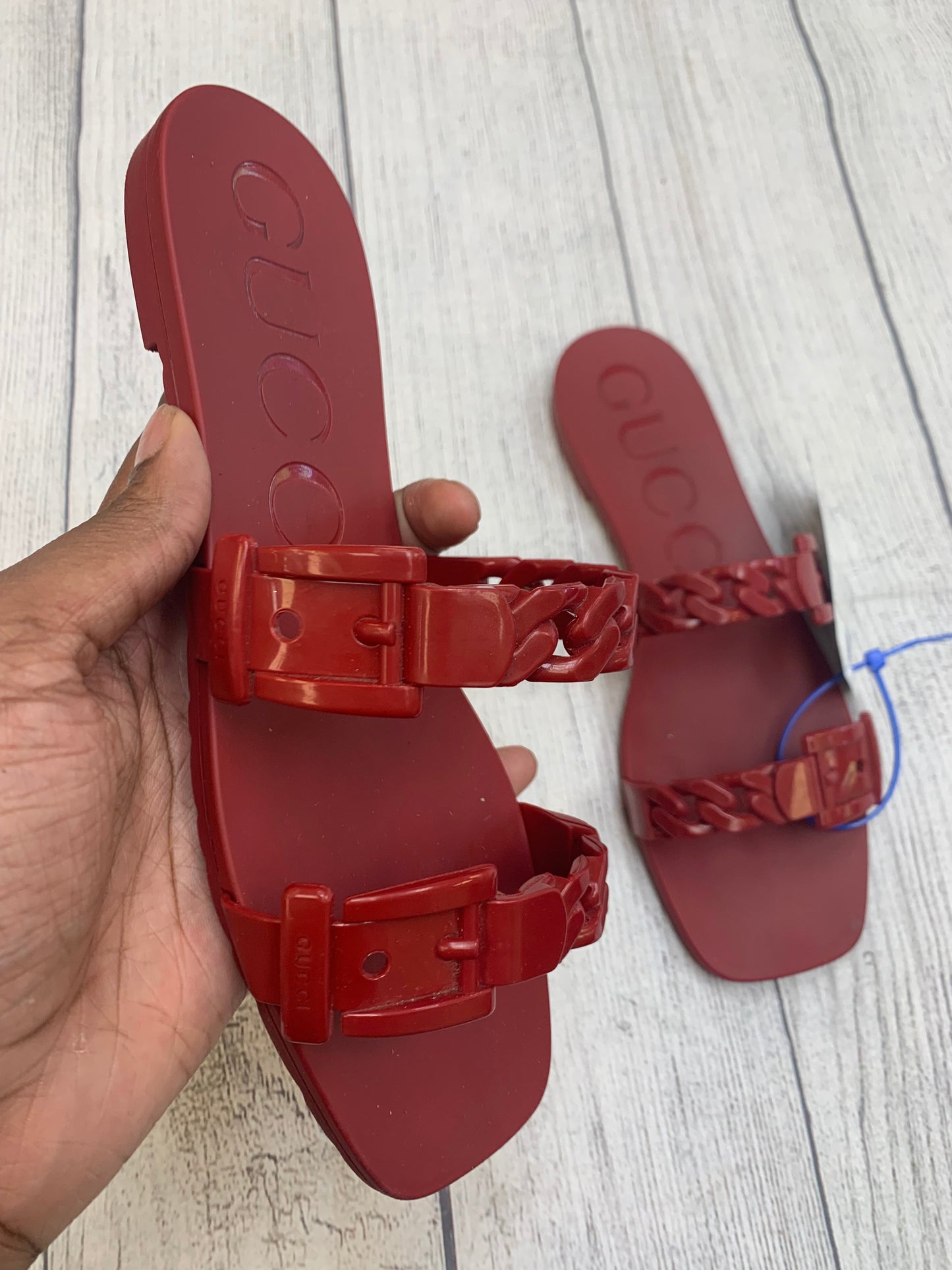 Sandals Designer By Gucci Size: 8