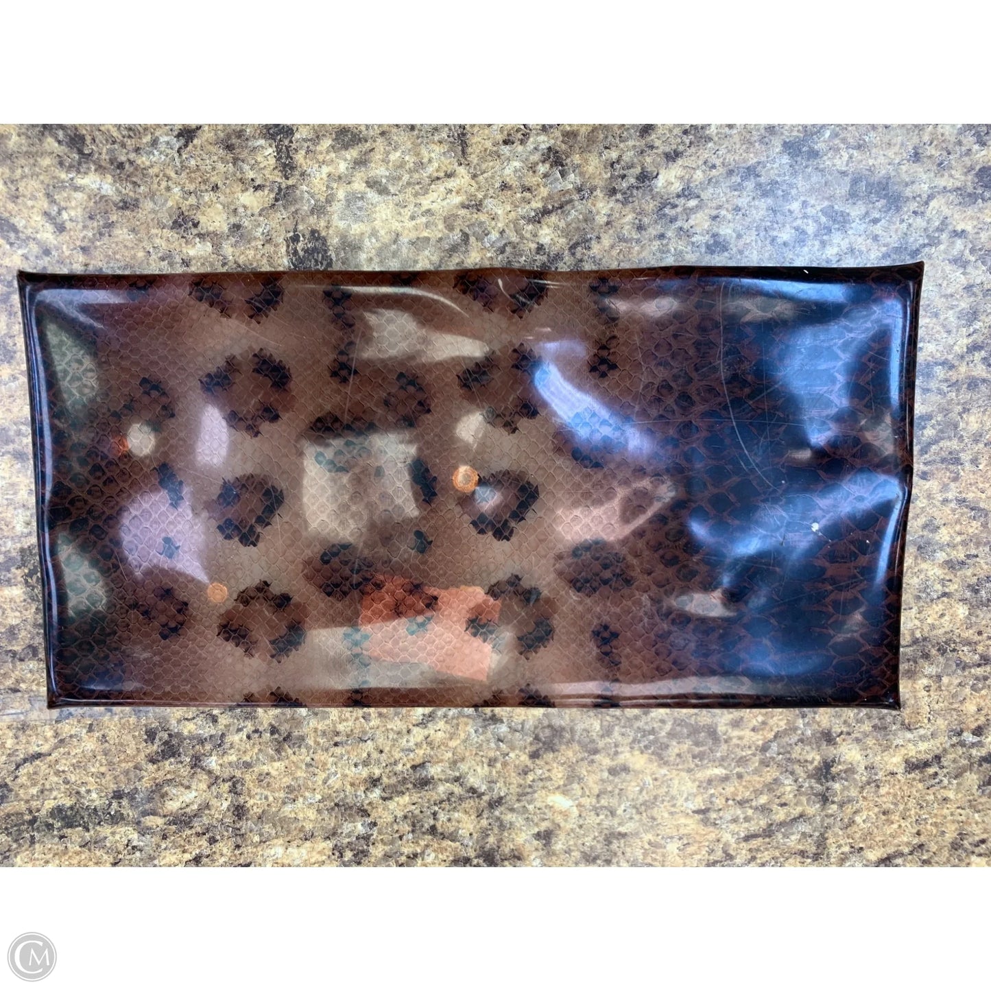 Clutch By Cmf, Size: Large