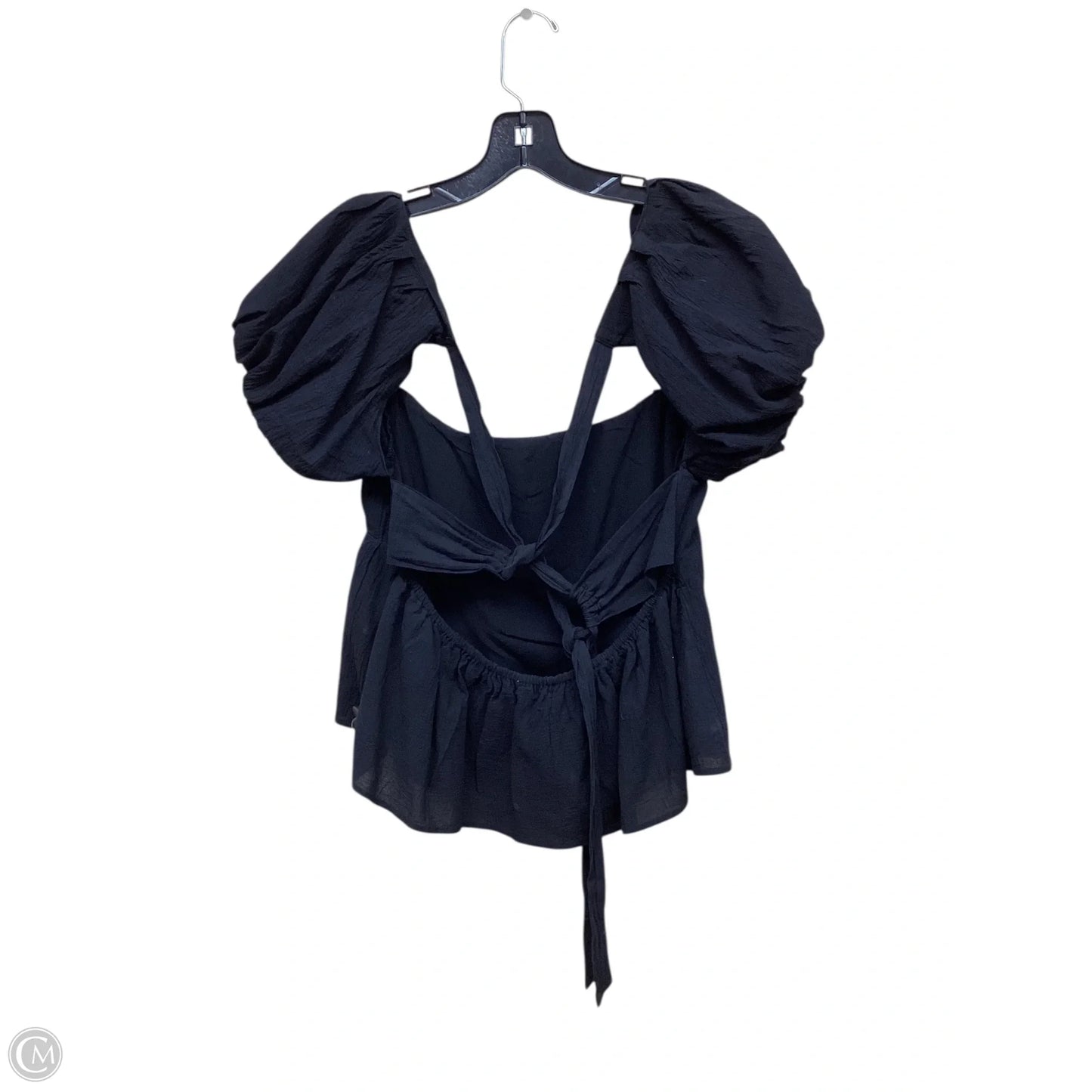 Top Short Sleeve By Astr In Black, Size: M