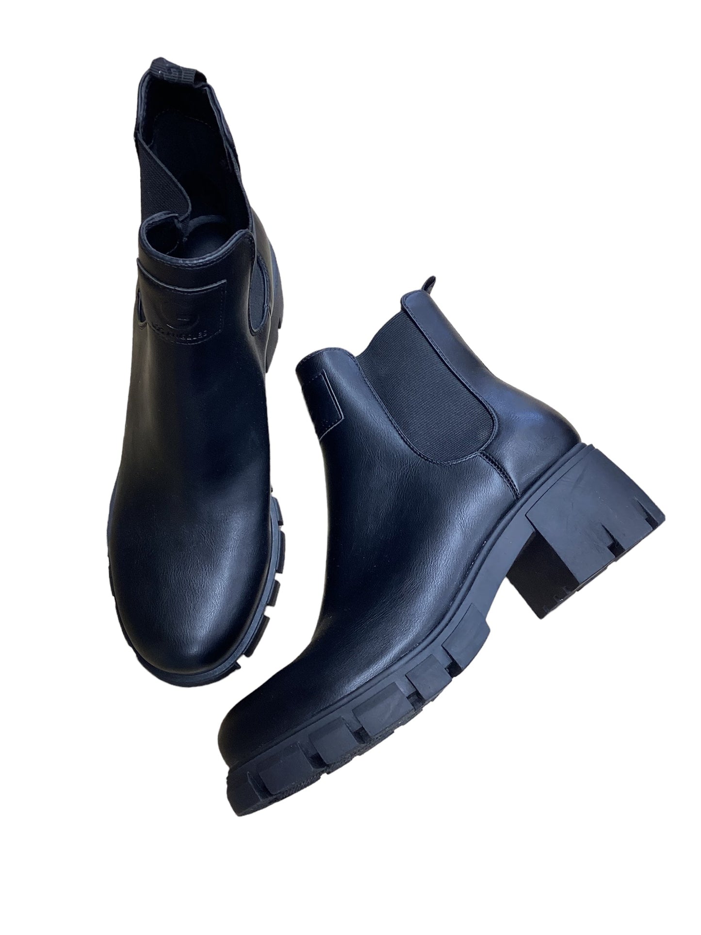 Boots Ankle Flats By Guess Size: 9.5